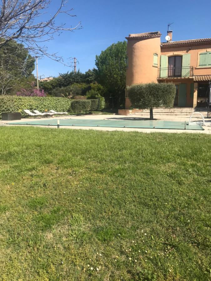 Studio 30 M² Villa Lancon-Provence Luaran gambar